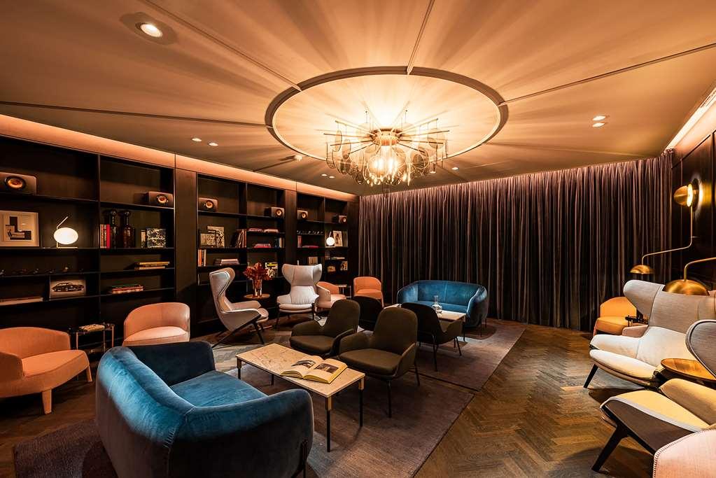 Maximilian 4* Praga